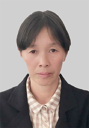 ¼